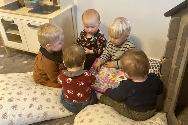 Kidholm's Privat pasningsordning v/ Tine Lindstrøm